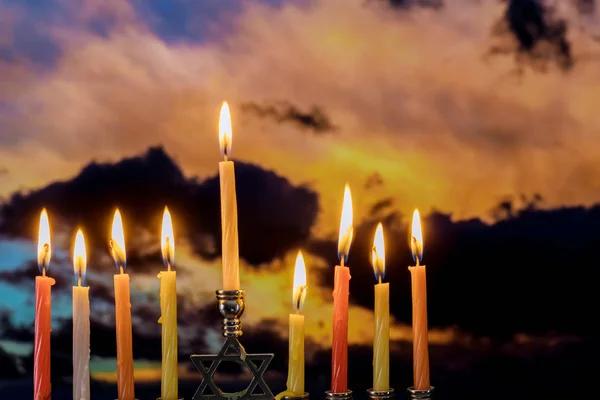 Understanding the Significance of the Yahrtzeit Kaddish Service